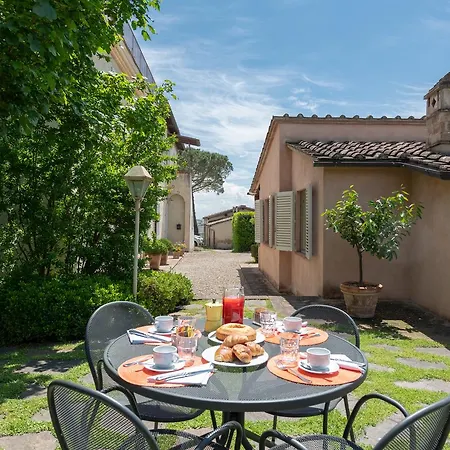 Il Borghetto 아파트